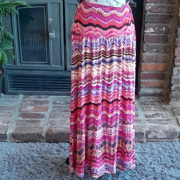 Sunny Leigh Skirt - Picture 1 of 6
